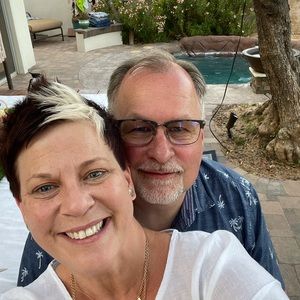 Meet your Posher, Dana